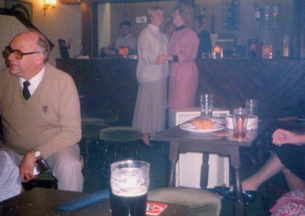 Howard, Kay, ?